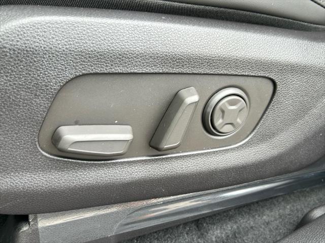 new 2026 Kia Carnival Hybrid car, priced at $44,940