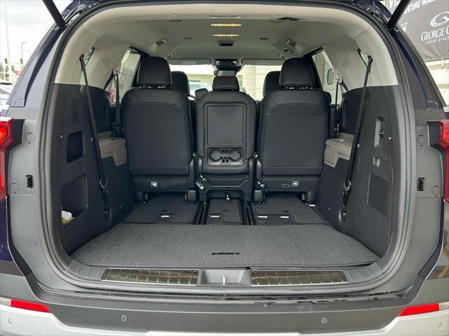 new 2026 Kia Carnival Hybrid car, priced at $44,940