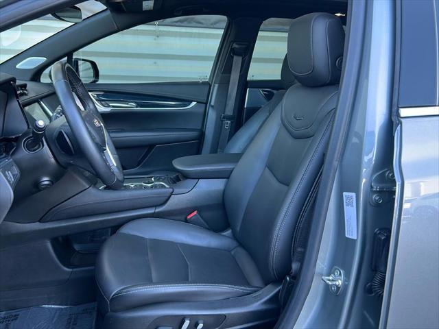used 2024 Cadillac XT5 car, priced at $48,250