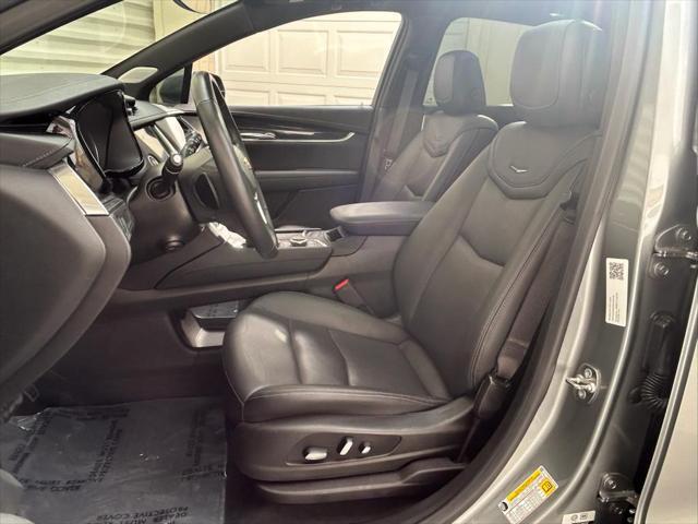 used 2024 Cadillac XT5 car, priced at $48,250