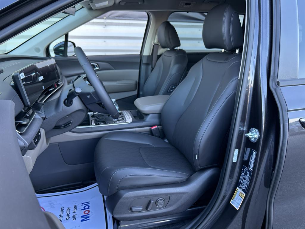 new 2026 Kia Carnival car, priced at $41,945