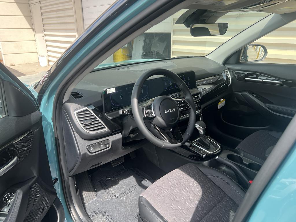 new 2026 Kia Seltos car, priced at $28,195