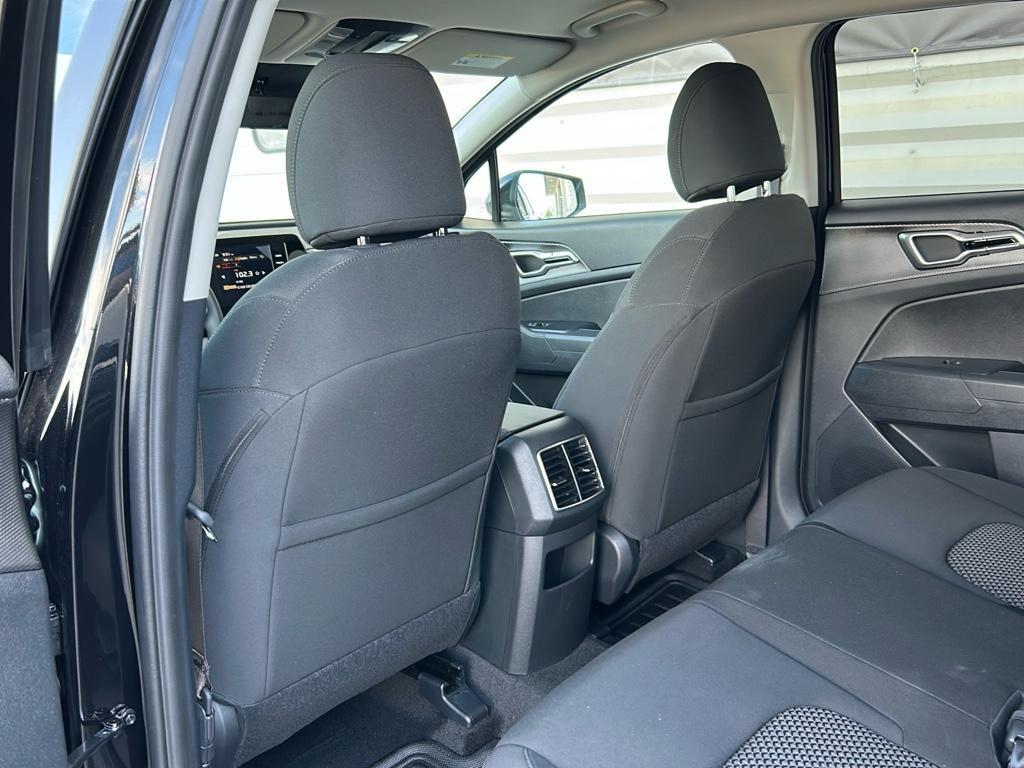 new 2025 Kia Sportage Hybrid car, priced at $30,955