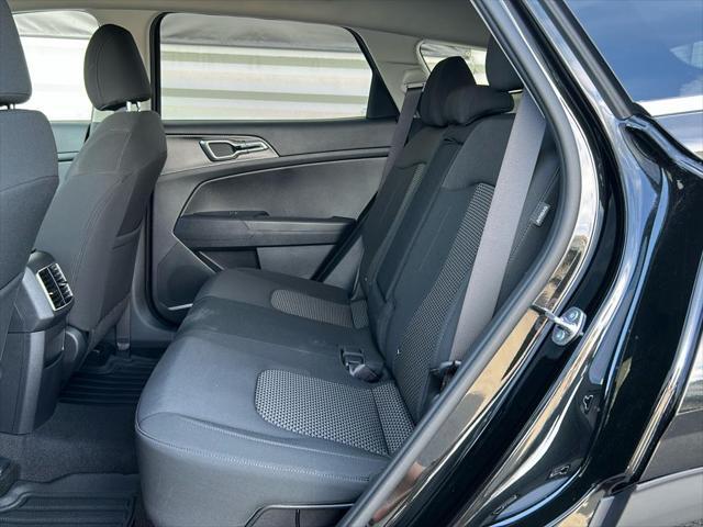 new 2025 Kia Sportage Hybrid car, priced at $31,705