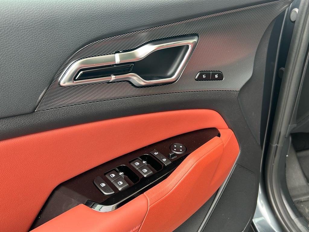 new 2025 Kia Sportage Hybrid car, priced at $38,395