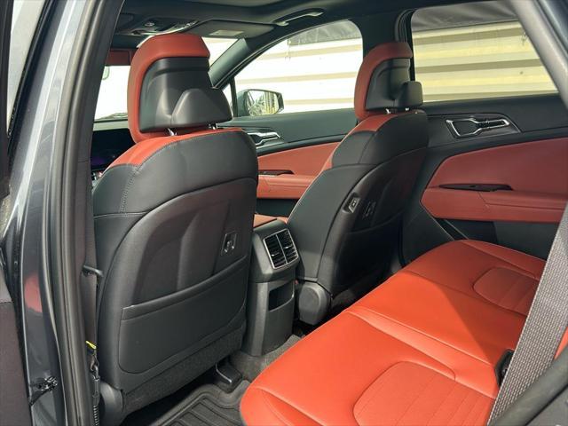 new 2025 Kia Sportage Hybrid car, priced at $40,395