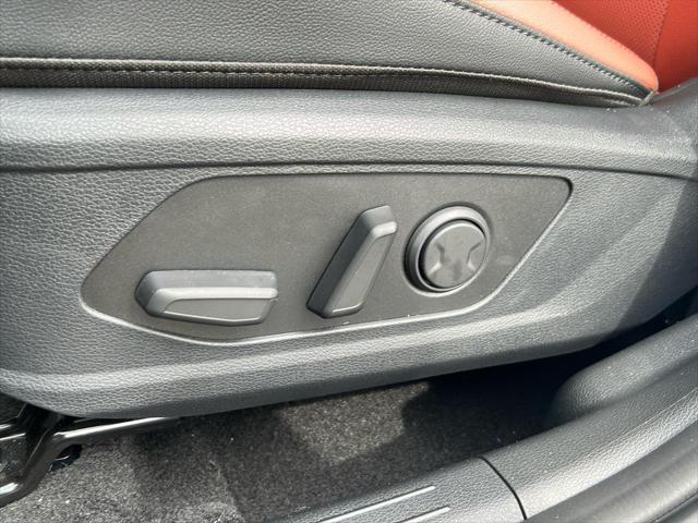 new 2025 Kia Sportage Hybrid car, priced at $40,395