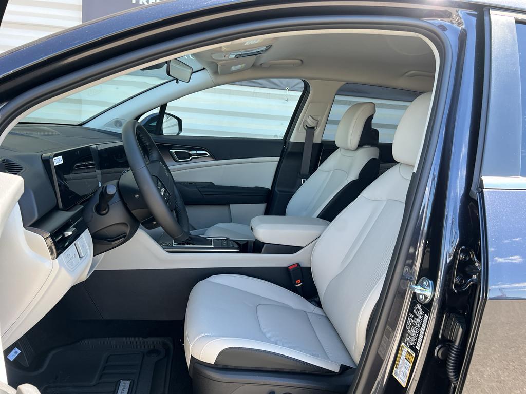 new 2026 Kia Sportage car, priced at $32,815