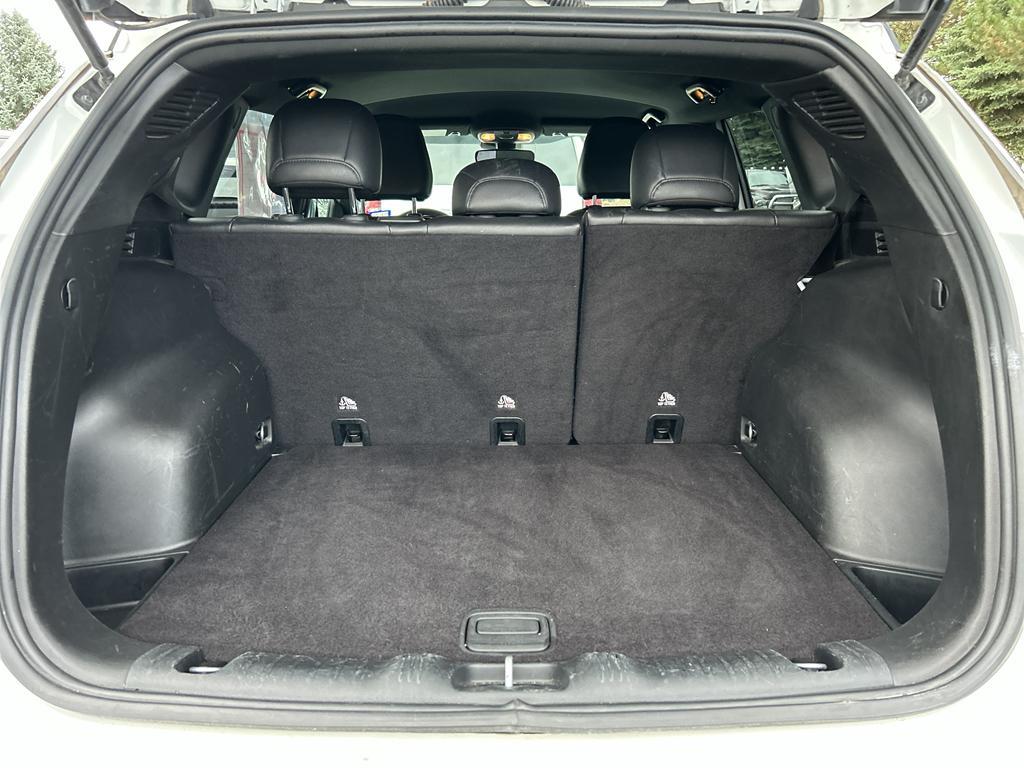 used 2024 Jeep Compass car, priced at $24,990