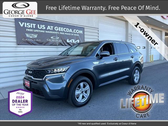 used 2023 Kia Sorento car, priced at $28,500