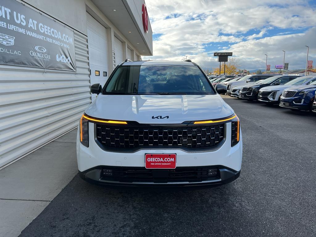 new 2026 Kia Carnival Hybrid car, priced at $53,895