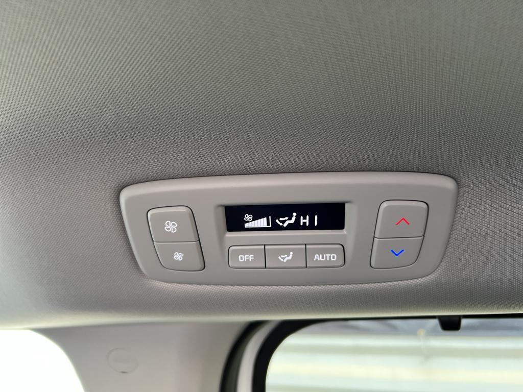 new 2026 Kia Carnival Hybrid car, priced at $53,895