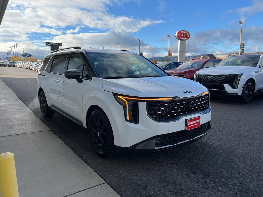 new 2026 Kia Carnival Hybrid car, priced at $53,895