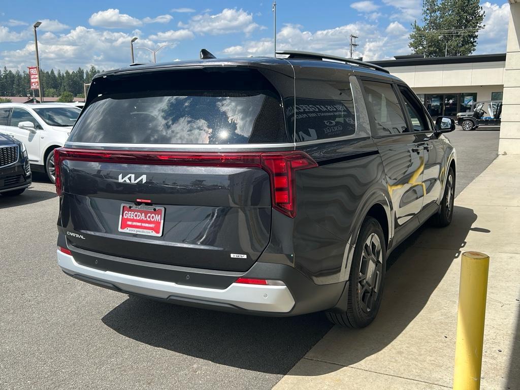 new 2026 Kia Carnival Hybrid car, priced at $43,650