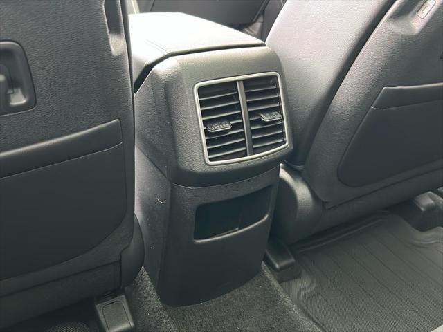 new 2025 Kia Sportage car, priced at $34,880