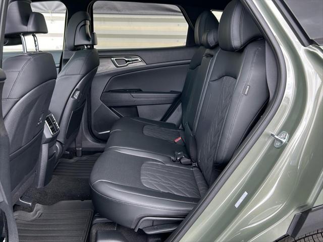 new 2025 Kia Sportage car, priced at $34,880