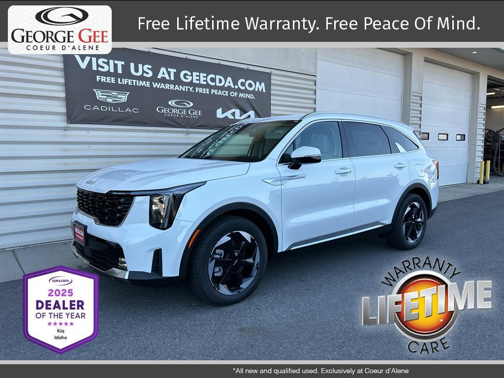 new 2025 Kia Sorento Hybrid car, priced at $39,195