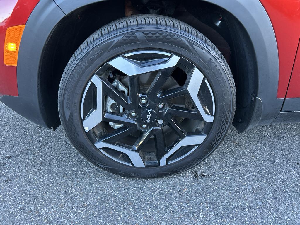 used 2024 Kia Seltos car, priced at $28,900