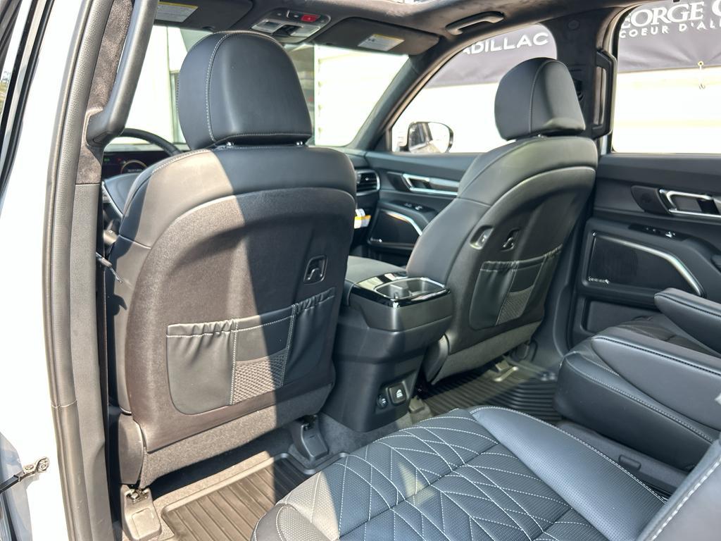 new 2025 Kia Telluride car, priced at $52,570