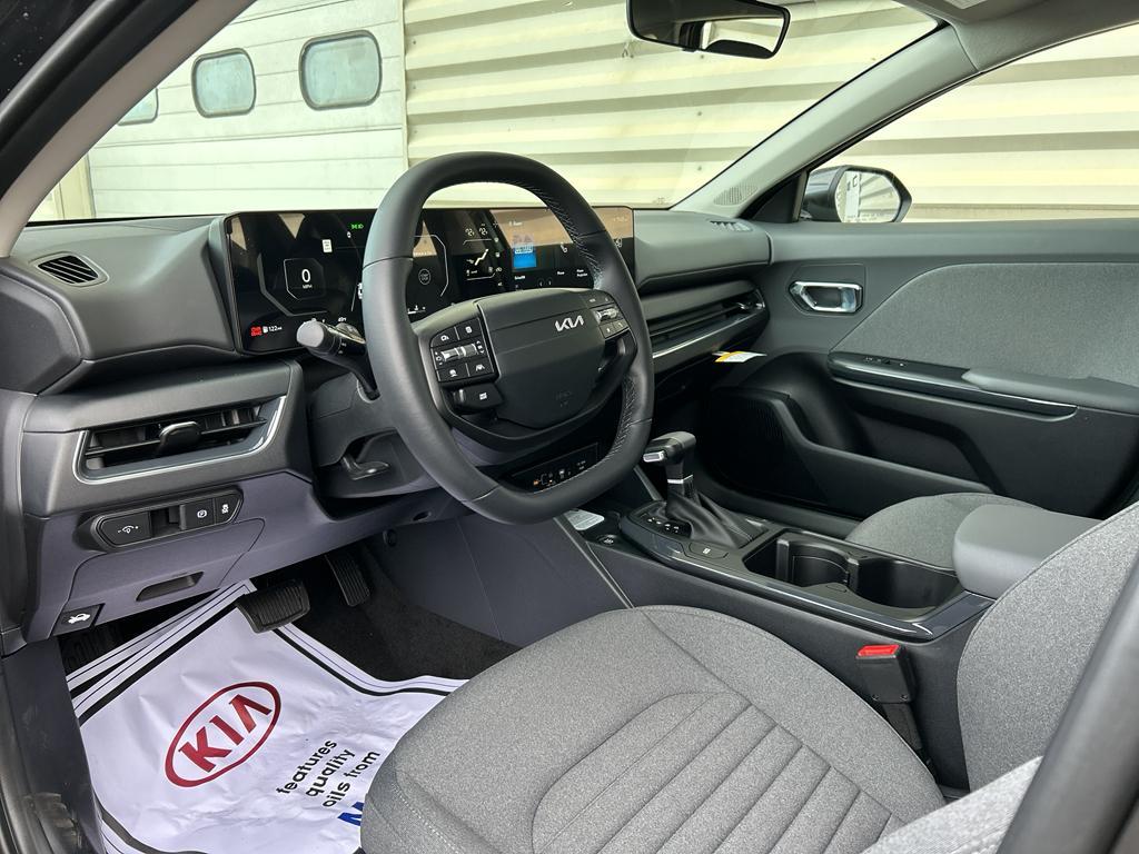 new 2025 Kia K4 car, priced at $24,085
