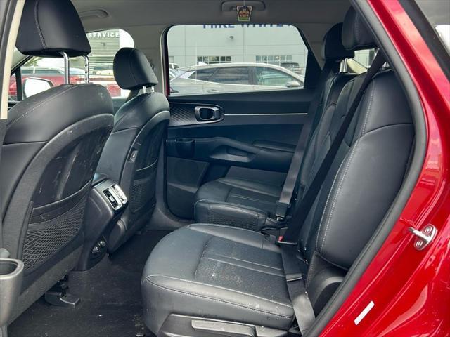 used 2023 Kia Sorento Hybrid car, priced at $33,999