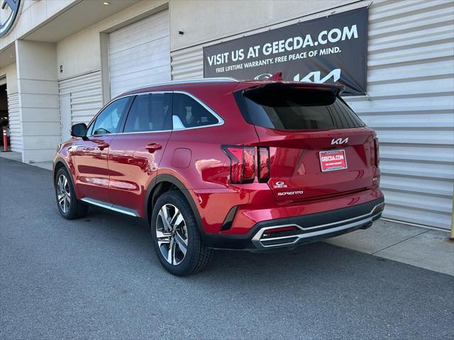 used 2023 Kia Sorento Hybrid car, priced at $33,999