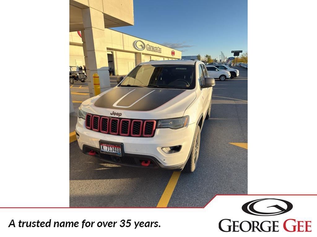 used 2017 Jeep Grand Cherokee car, priced at $18,999
