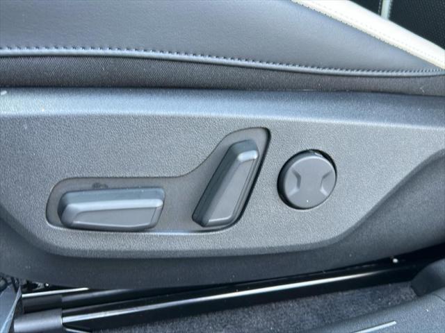 new 2025 Kia EV6 car, priced at $55,675
