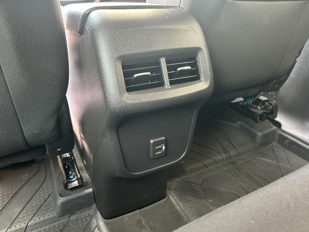 used 2023 Chevrolet Equinox car, priced at $24,000
