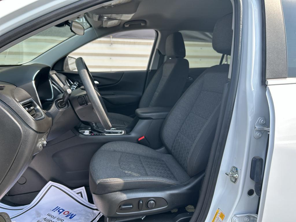 used 2023 Chevrolet Equinox car, priced at $24,000