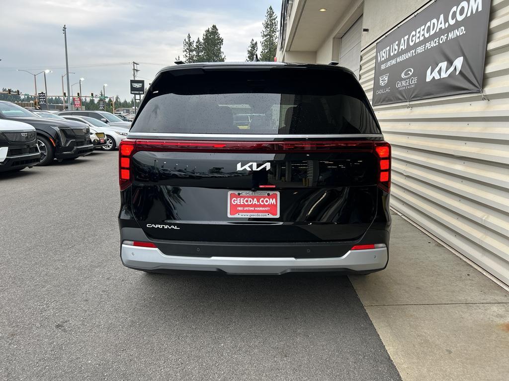 new 2026 Kia Carnival car, priced at $41,885