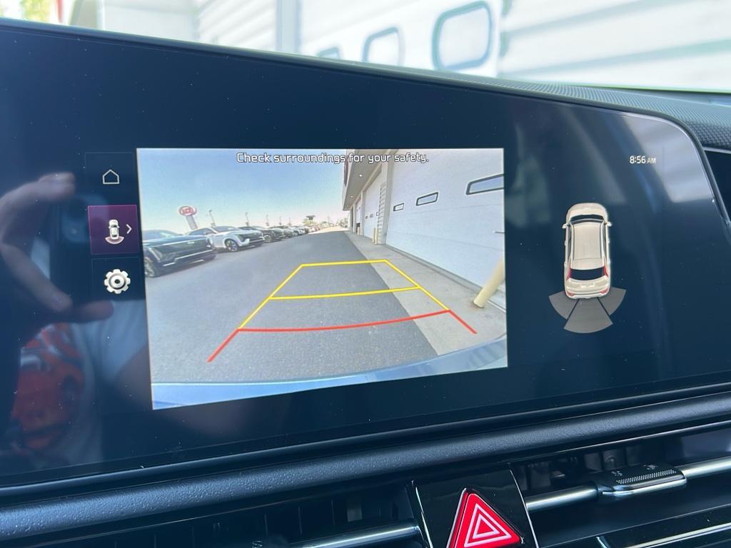 new 2025 Kia Niro car, priced at $29,990