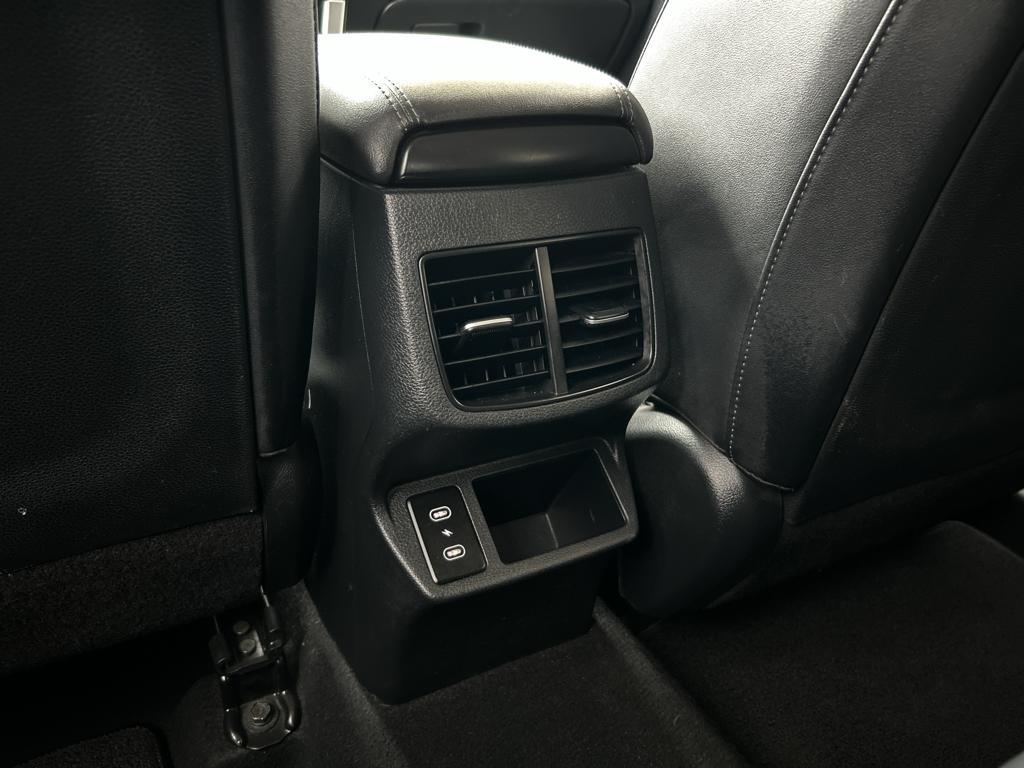 used 2024 Kia Seltos car, priced at $21,999