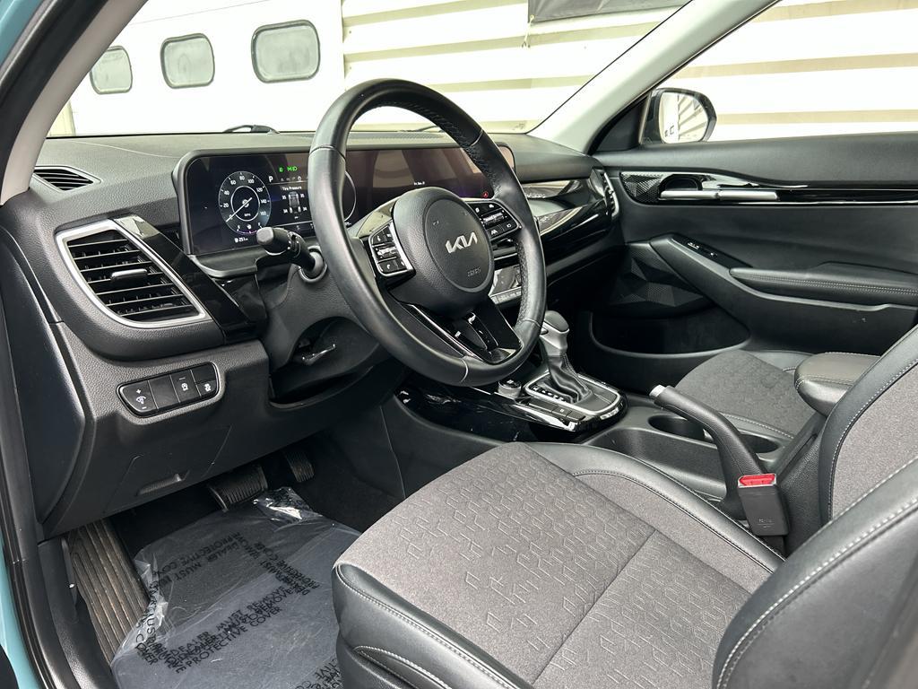 used 2024 Kia Seltos car, priced at $21,999