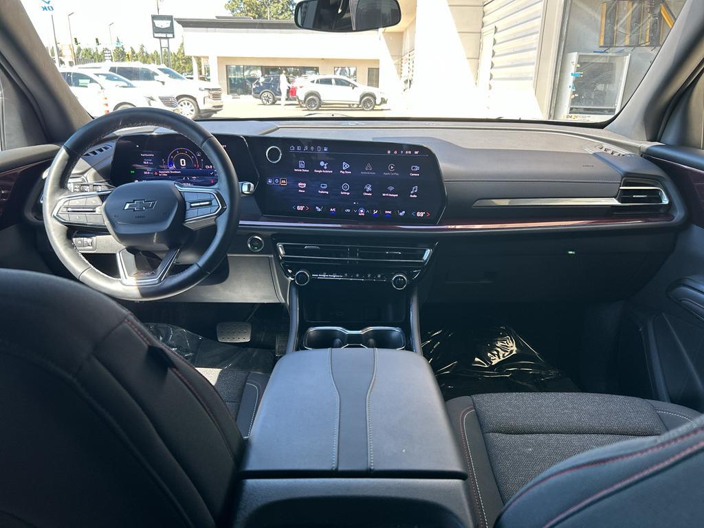 used 2024 Chevrolet Traverse car, priced at $46,000