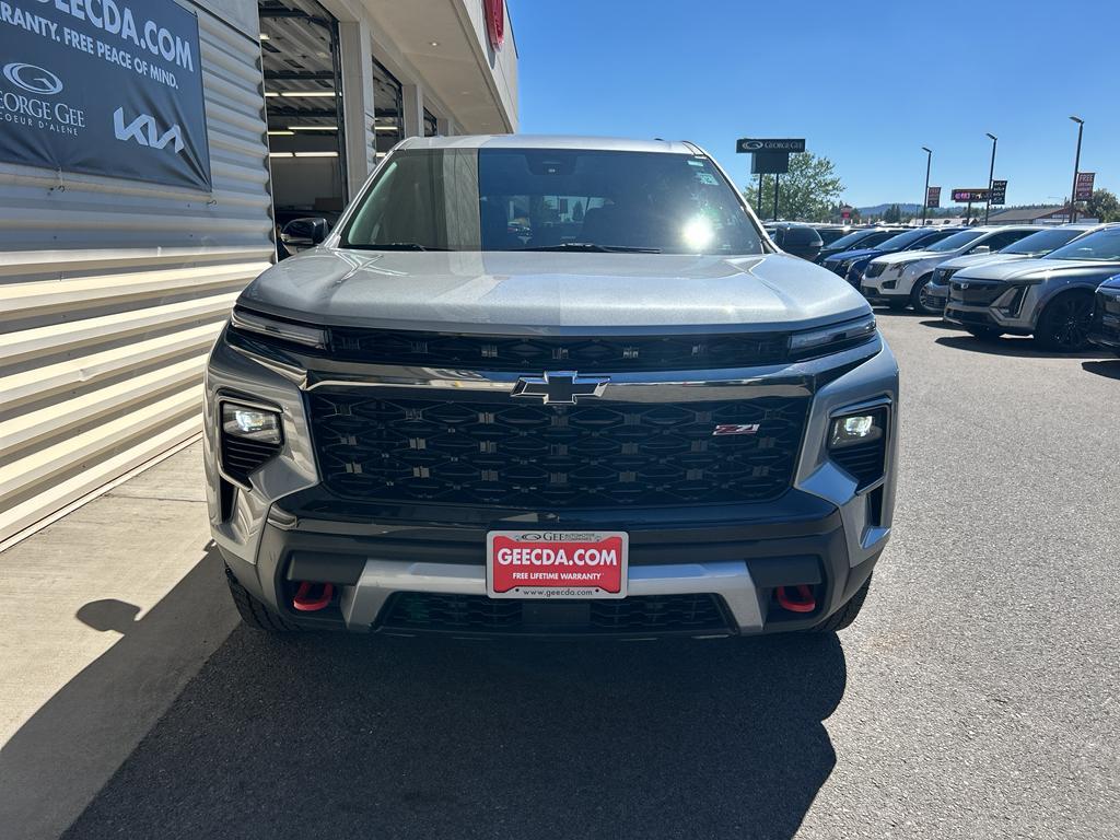 used 2024 Chevrolet Traverse car, priced at $46,000