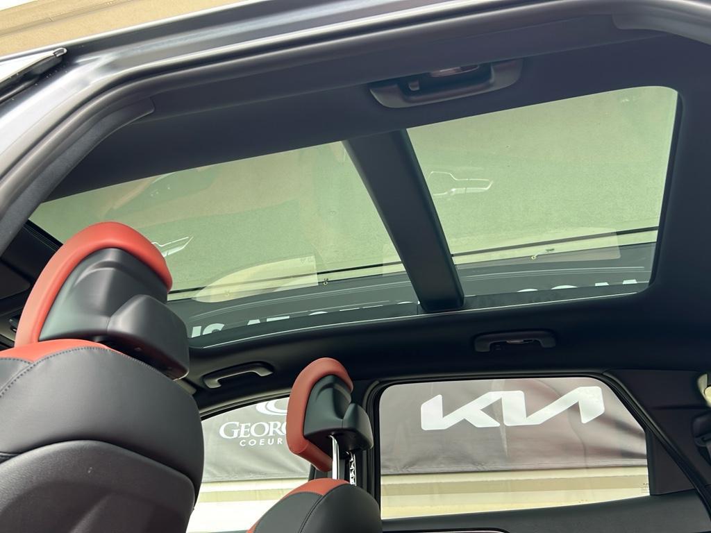 new 2025 Kia Sportage Hybrid car, priced at $38,180