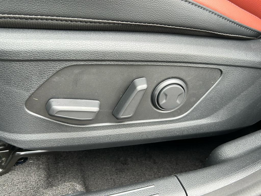 new 2025 Kia Sportage Hybrid car, priced at $38,180