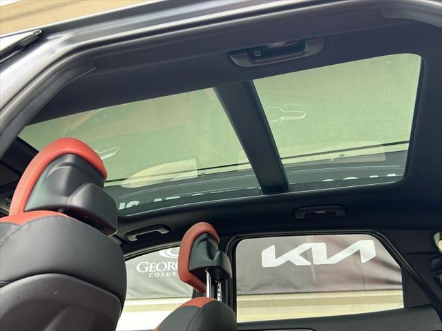 new 2025 Kia Sportage Hybrid car, priced at $40,180