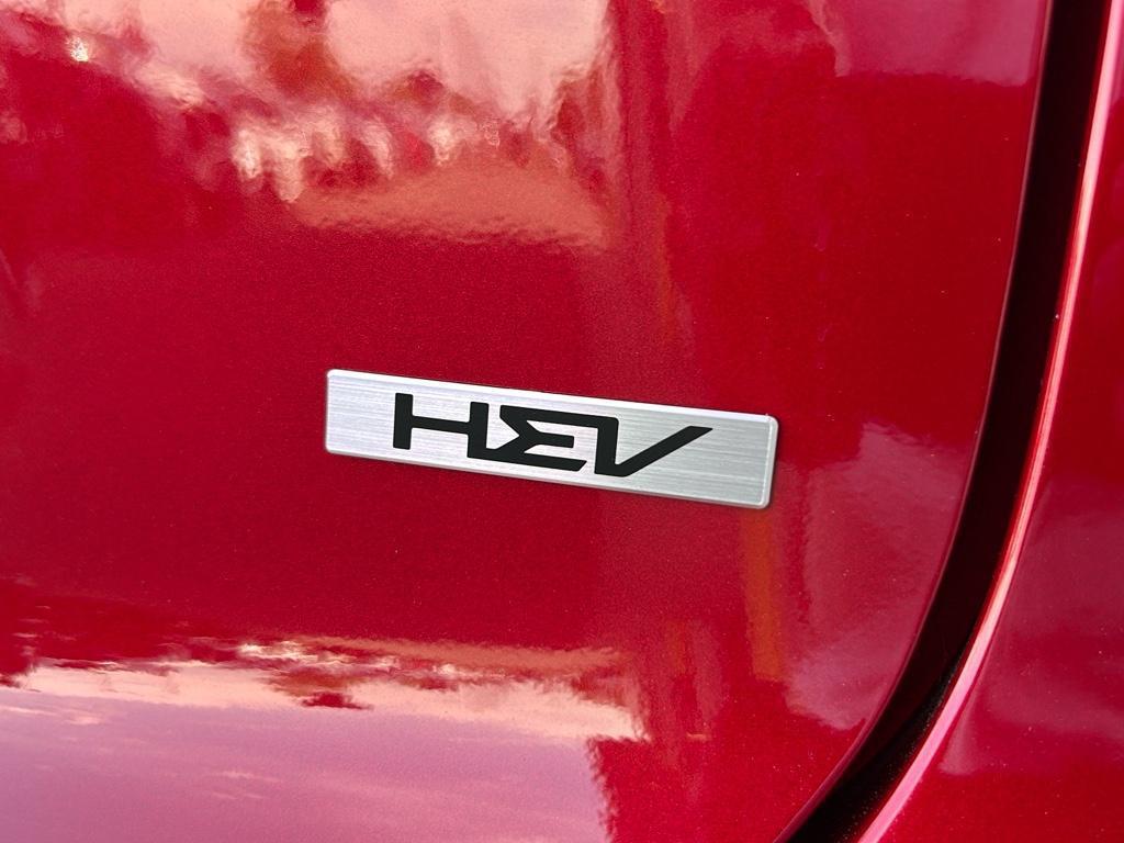 new 2025 Kia Niro car, priced at $29,605