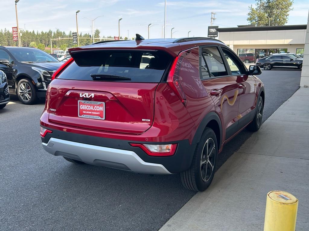 new 2025 Kia Niro car, priced at $29,605