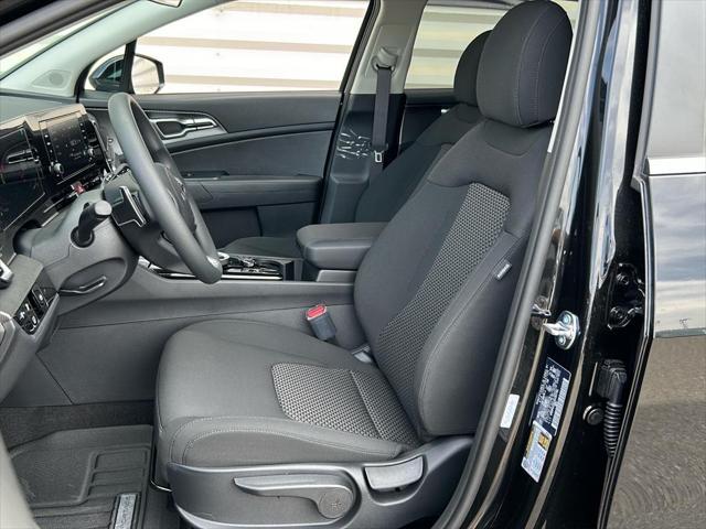 new 2025 Kia Sportage Hybrid car, priced at $32,305