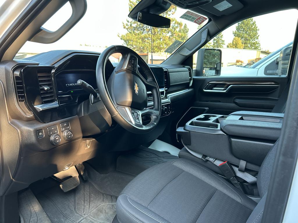 used 2024 Chevrolet Silverado 3500 car, priced at $59,990
