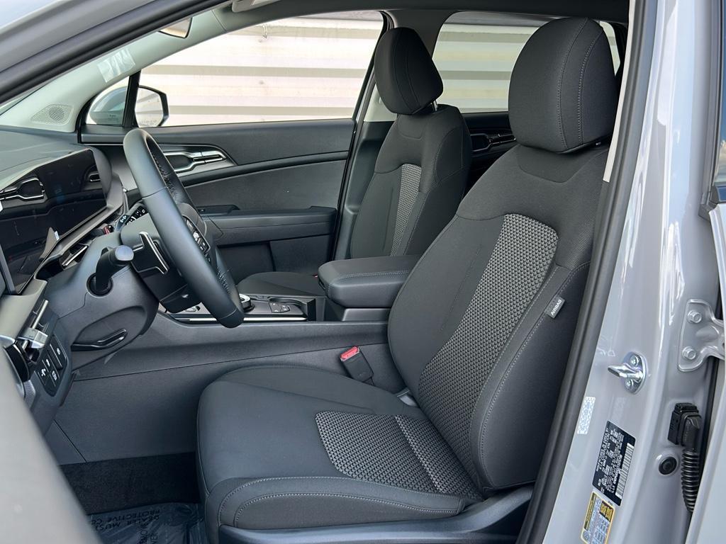 new 2026 Kia Sportage car, priced at $34,160
