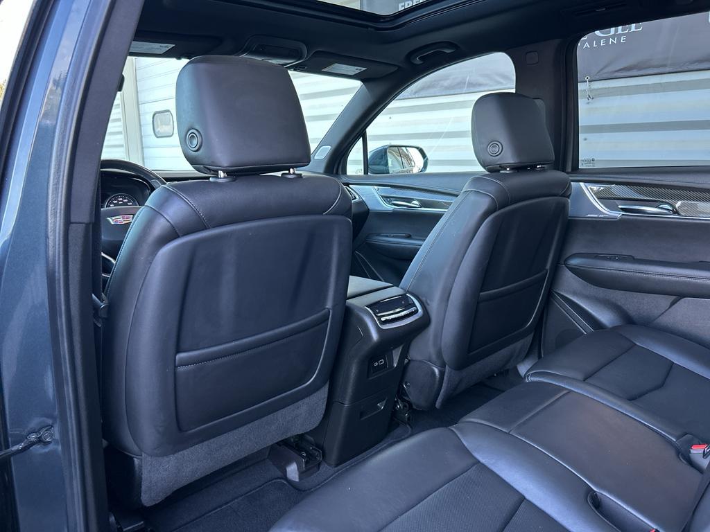 used 2020 Cadillac XT6 car, priced at $33,325