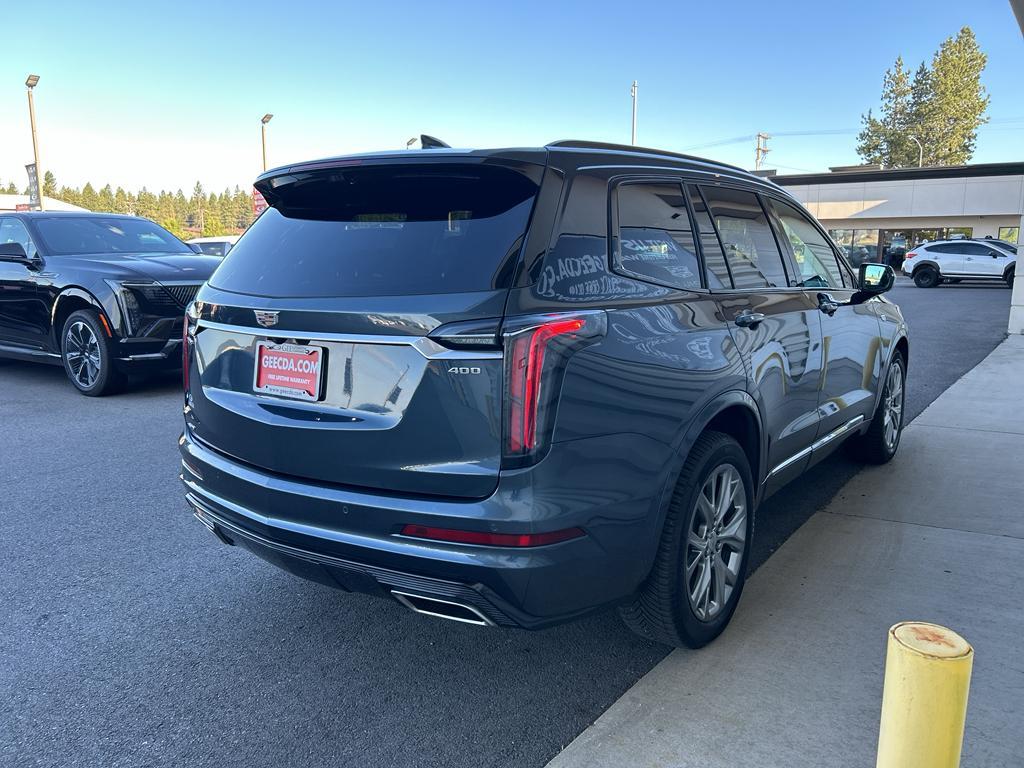 used 2020 Cadillac XT6 car, priced at $33,325