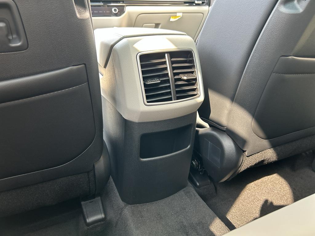 new 2026 Kia Sportage Hybrid car, priced at $35,645
