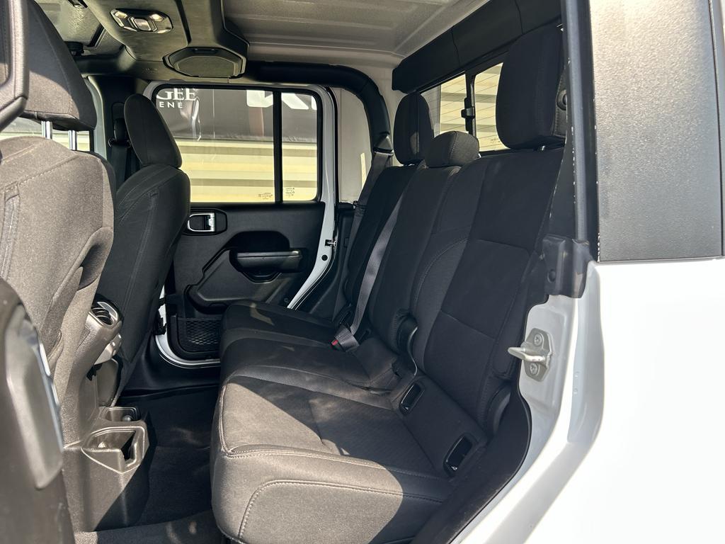 used 2023 Jeep Gladiator car, priced at $30,999