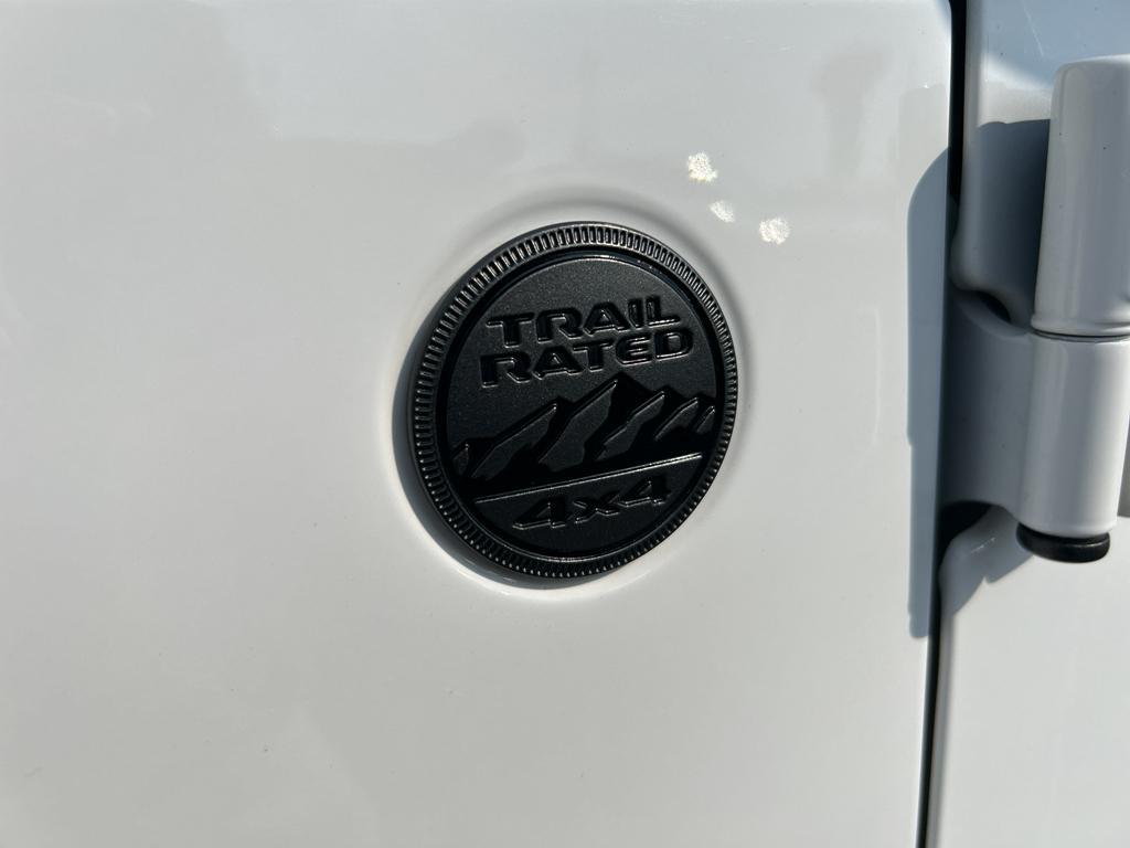used 2023 Jeep Gladiator car, priced at $30,999