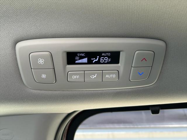 new 2026 Kia Carnival Hybrid car, priced at $49,965